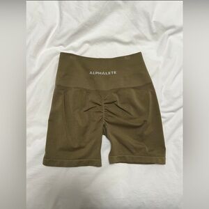 Alphalete Shorts 4”